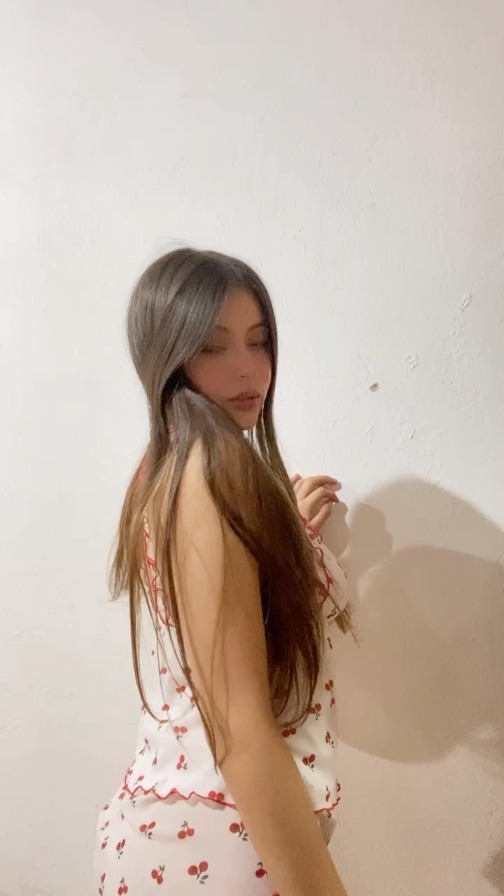 Fany from Mexico — live cam chat with girls on JerkMate